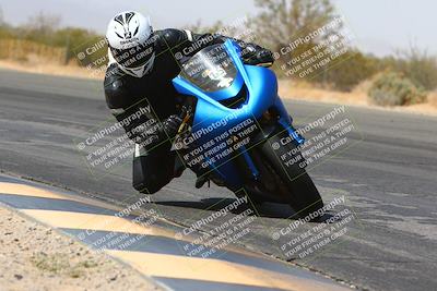 media/Mar-28-2022-Superbike Trackdays (Mon) [[b8603d0f67]]/Open Track Time/Turn 3 Inside/